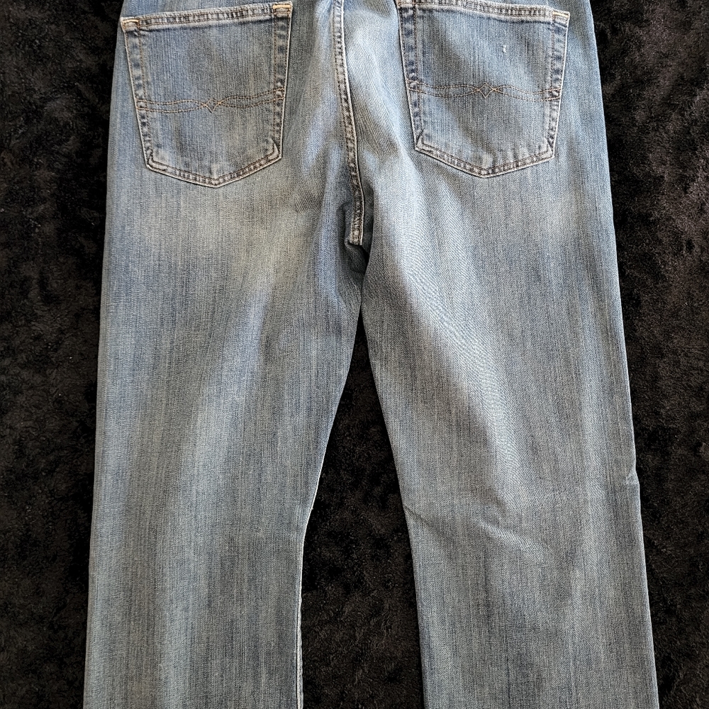 34/34 363 Vintage Straight Lucky Brand Jeans, only Worn once - Picture 4 of 5